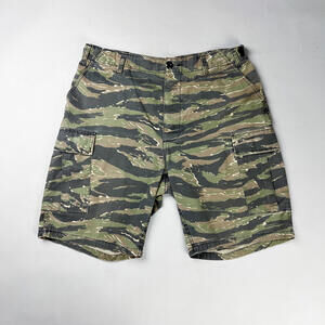 Camouflage Cargo Shorts, Vintage Men's Tiger Stripe Camo Shorts